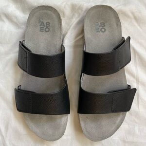 Abeo Sandals